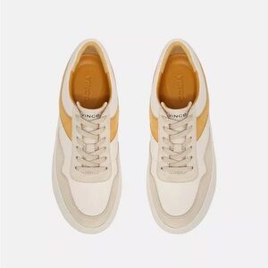 NIB! Vince Low-Top Leather Sneakers